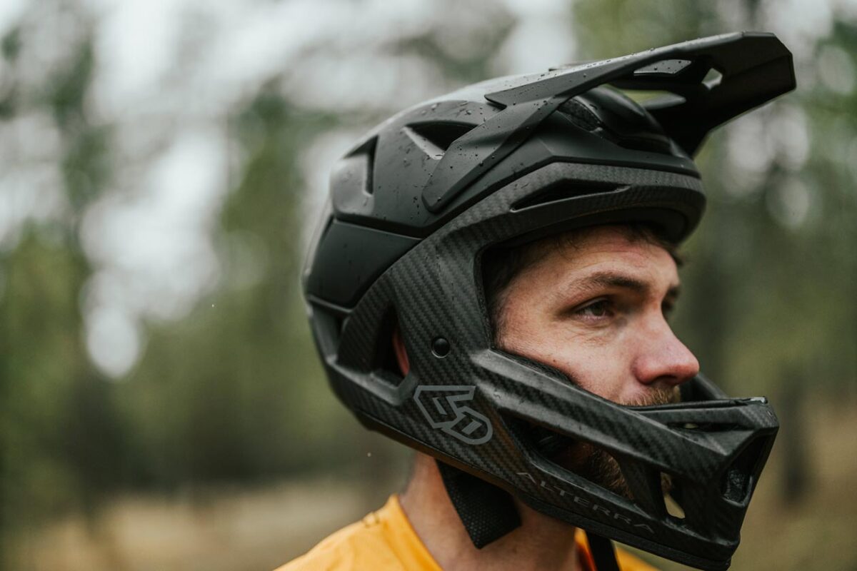 6D Helmets