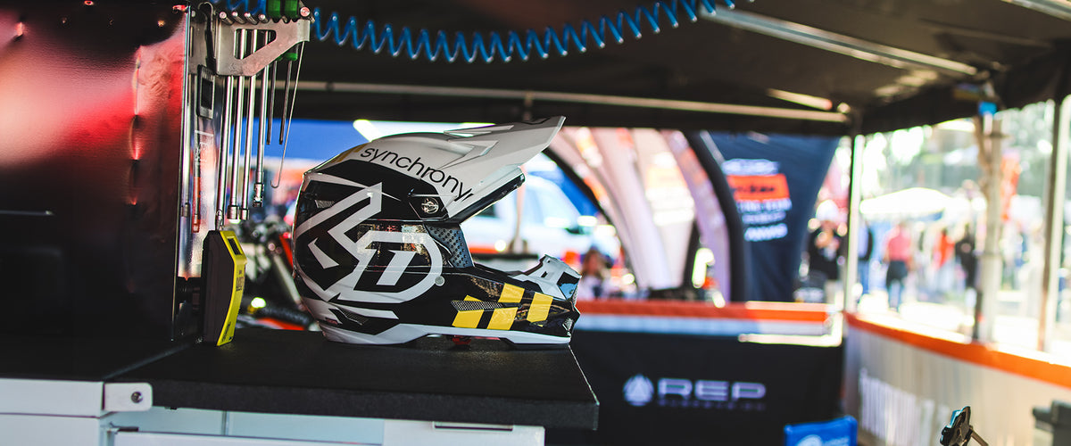 ATR-2 Solid – 6D Helmets